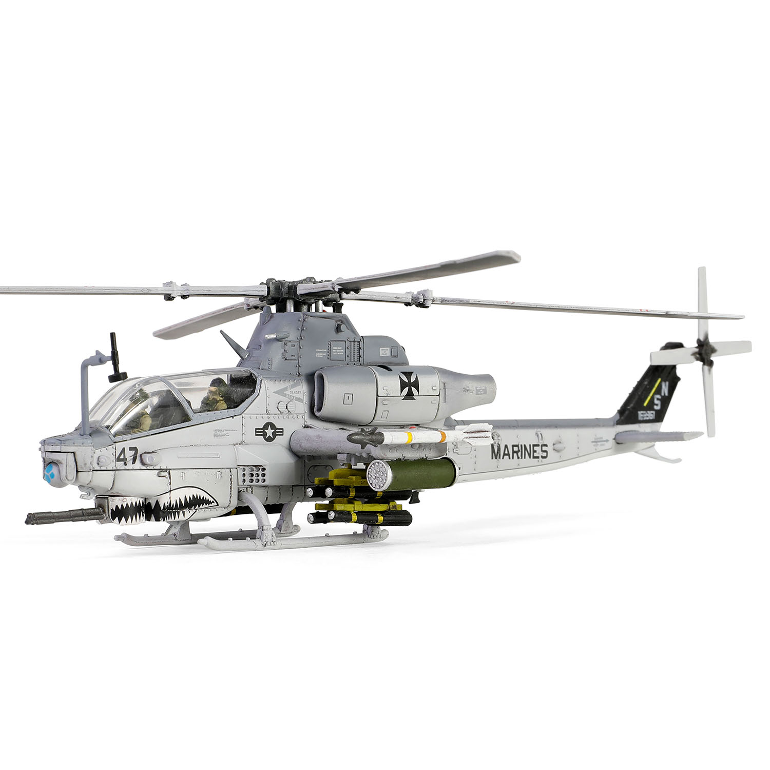 USMC AH-1Z Viper Attack Helicopter, 3rd Marine Aircraft Wing, MAG-39, HMLA-469 ‘Vengeance' , BuNo.168961