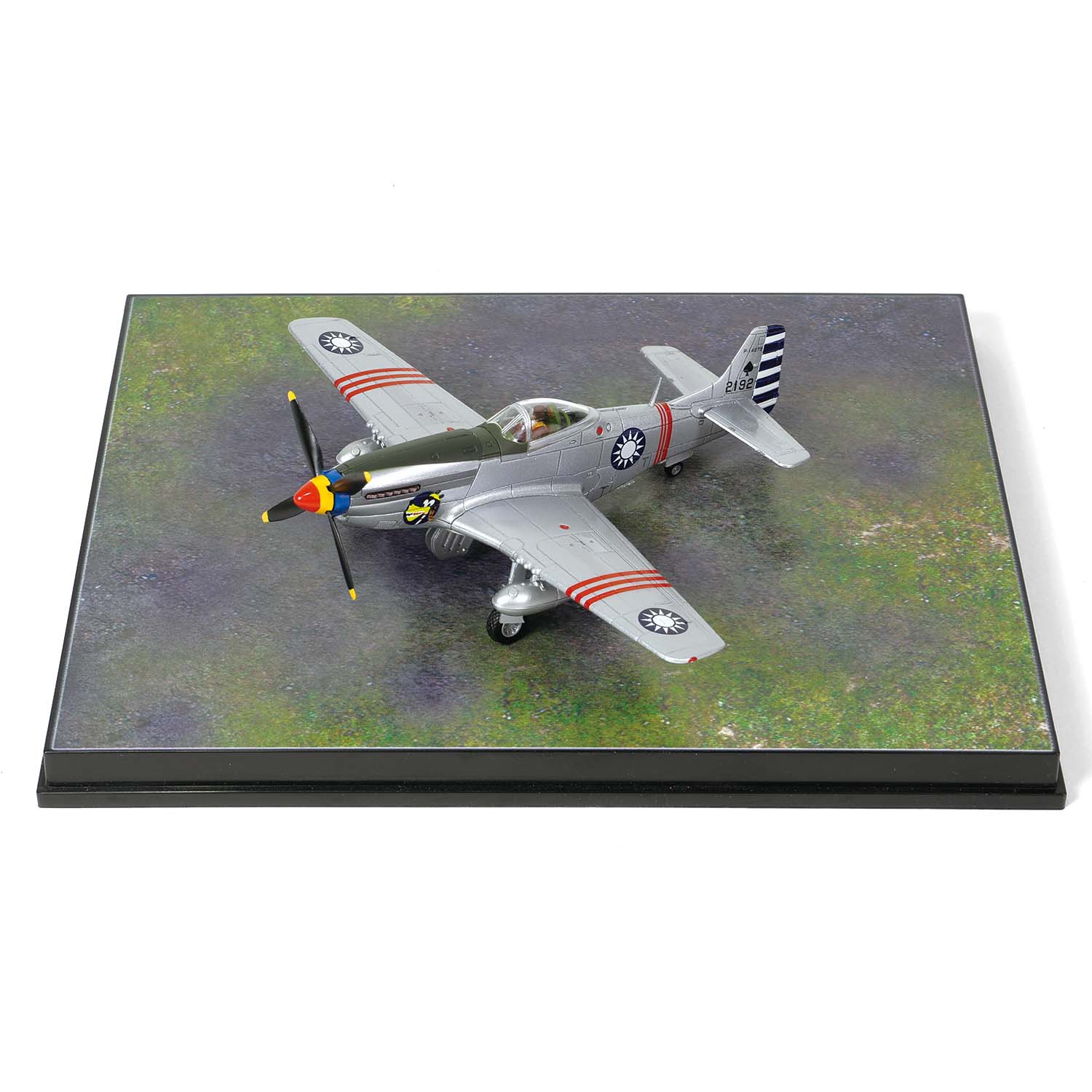ROC P-51D Mustang aircraft fighter 21st Squadron, 4th Fighter Group, Captain Cheng Yung To, ROCAF (#P14275, 2192)