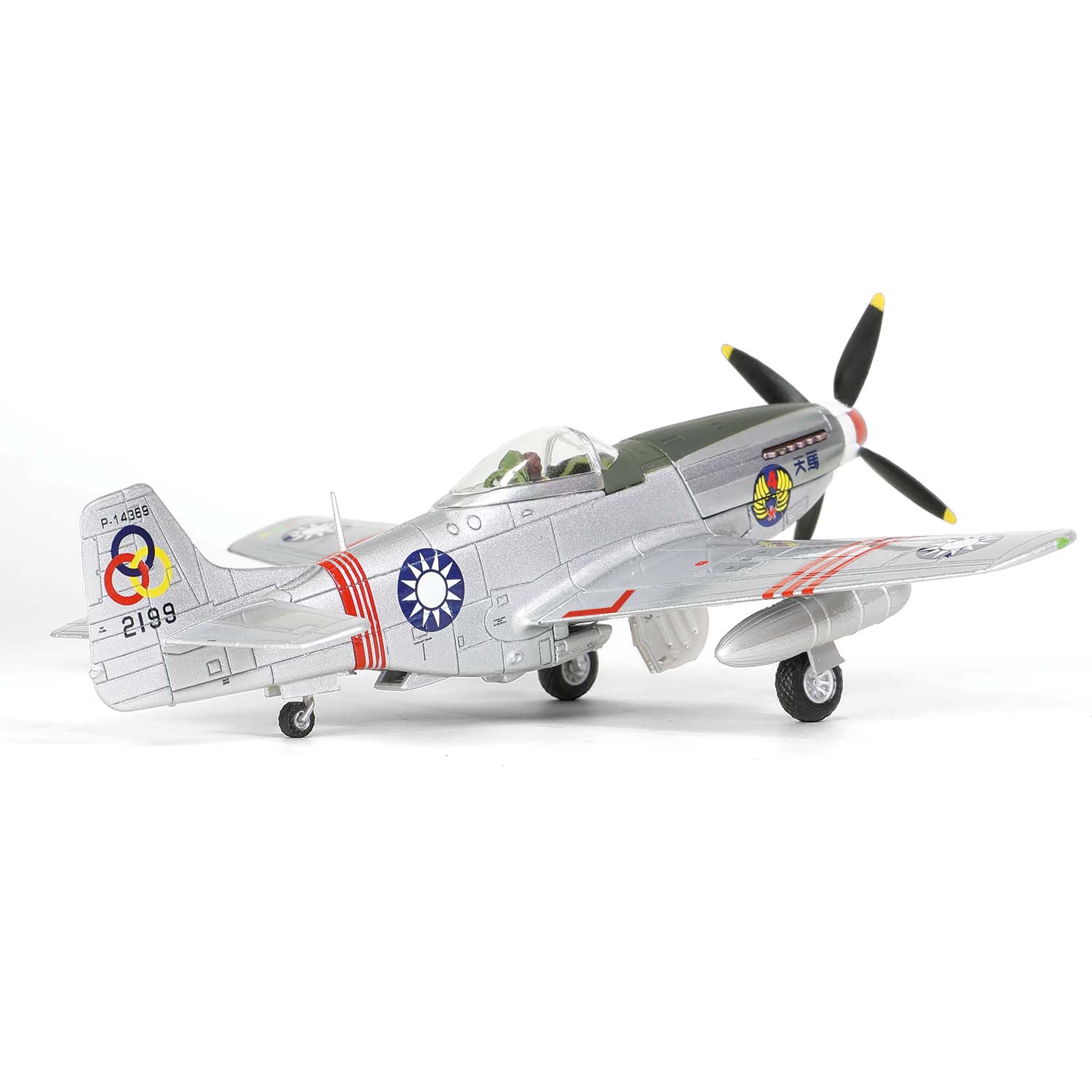P-51D Mustang aircraft fighter 4th Fighter Group, Captain Hsu Hua Chiang, ROCAF (#P-14369, 2199)