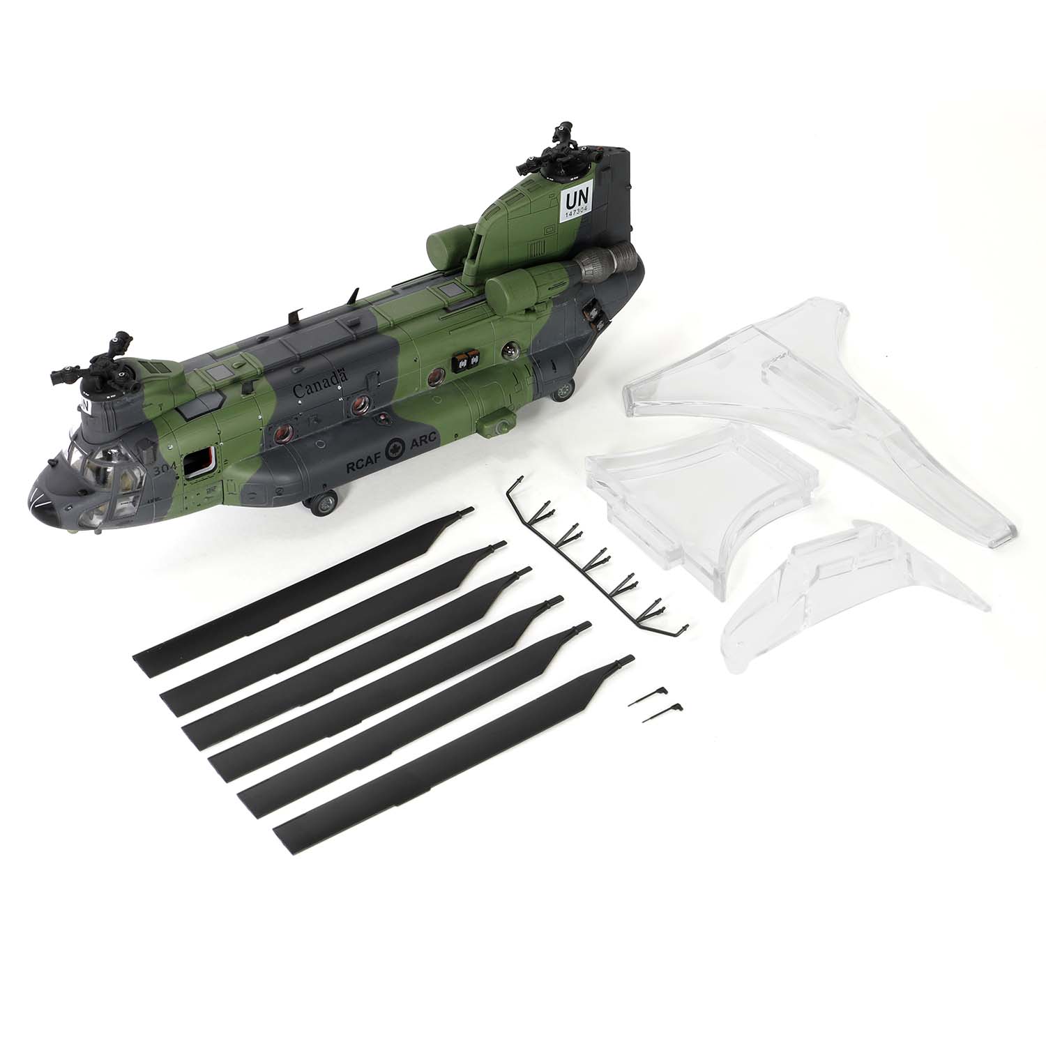 Boeing Chinook CH-147F helicopter Royal Canadian Air Force #147304 (Valkyrie Nose Art), 450 Tactical Helicopter Squadron, Camp Castor, Gao, Mali, Western Africa, 2018-2019