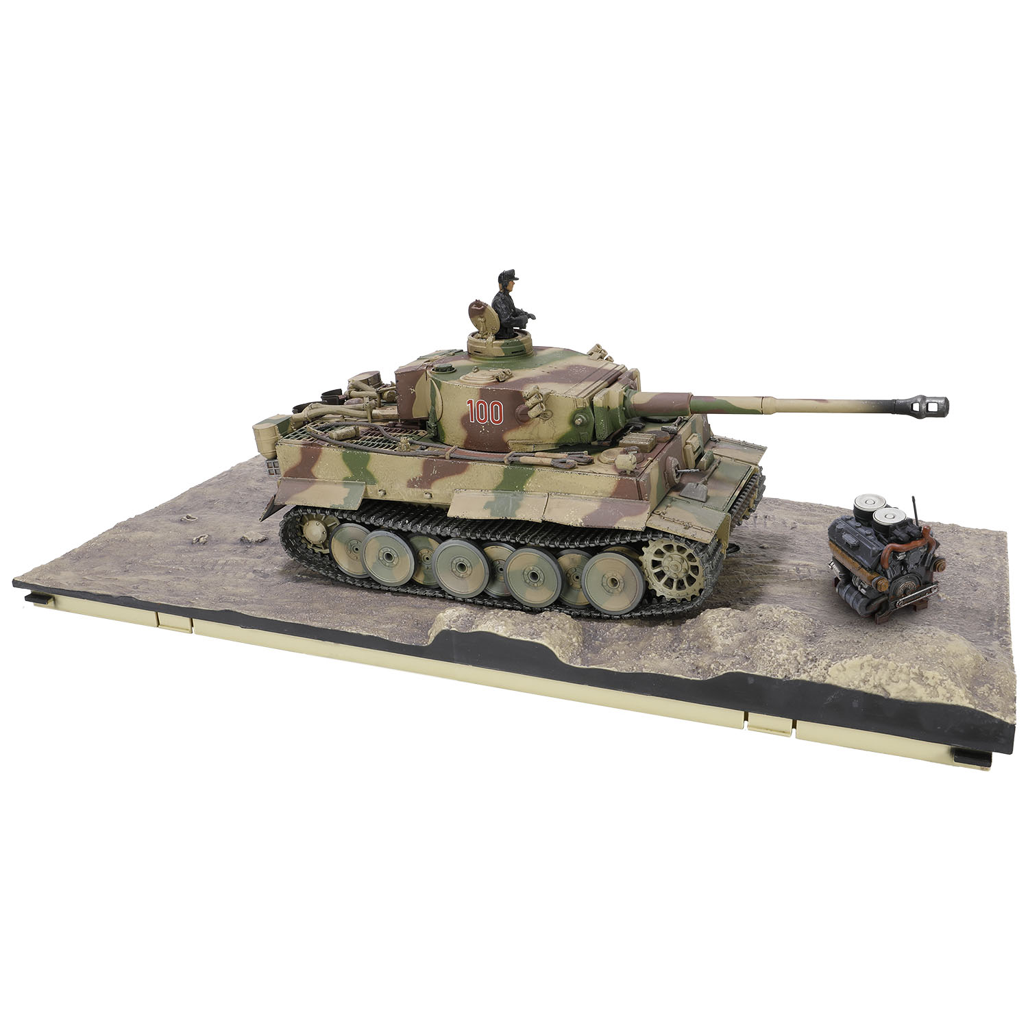 Sd.Kfz.181 PzKpfw VI Tiger Ausf. E heavy tank (Early production model) Schwere Panzerabteilung 505, No. 100, July 1943, Eastern front Kursk